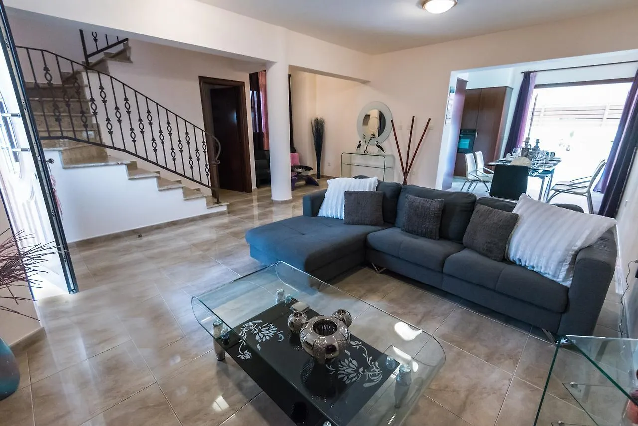 Luxury Villa Regina بروتاراس قبرص
